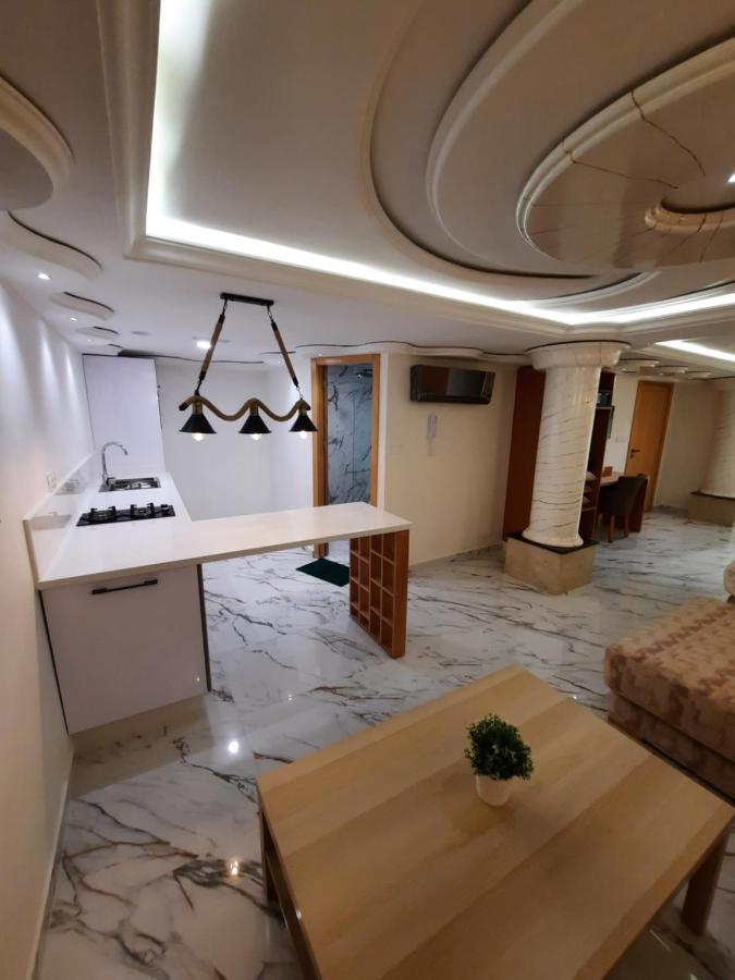 appart hotel puerto marino Al-Ḥoseyma Esterno foto
