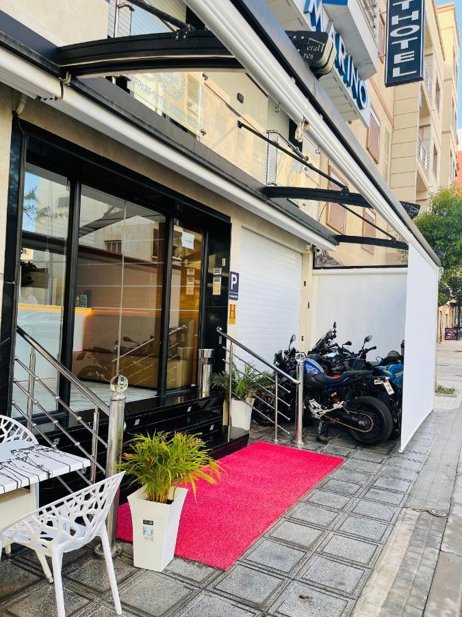 appart hotel puerto marino Al-Ḥoseyma Esterno foto