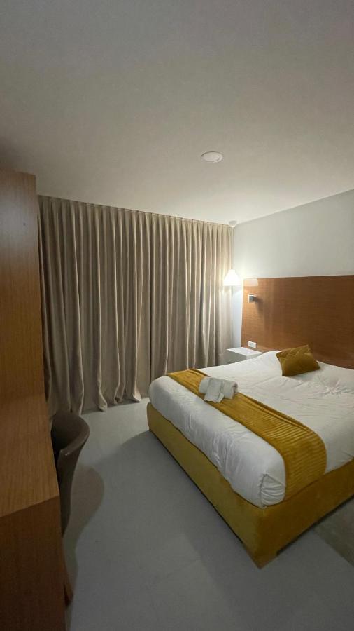 appart hotel puerto marino Al-Ḥoseyma Esterno foto