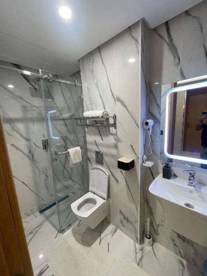 appart hotel puerto marino Al-Ḥoseyma Esterno foto