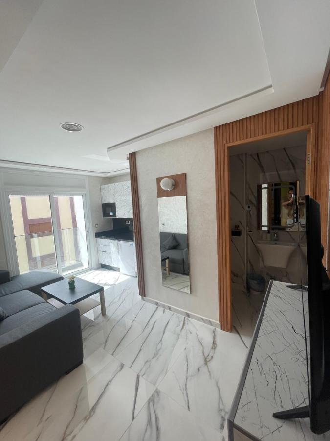 appart hotel puerto marino Al-Ḥoseyma Esterno foto